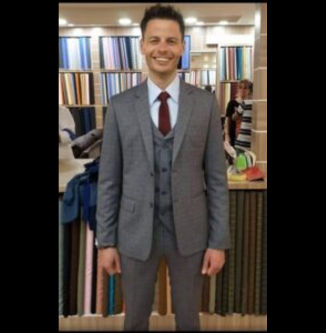 Tailor Near Khao Lak Resorts