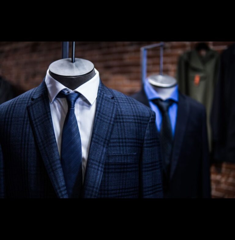 Top Things to Do in Khao Lak: Dining, Shopping & Custom Tailoring